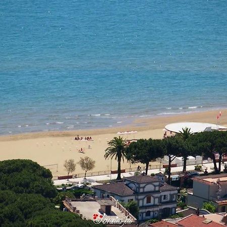 Domus Hotel Terracina Exterior photo
