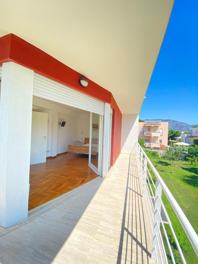 Domus Hotel Terracina Exterior photo