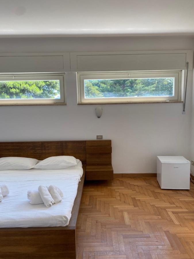 Domus Hotel Terracina Exterior photo